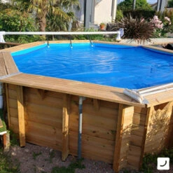 Enrouleur De Bâche à Bulles Pour Piscine En Bois Ubbink Luxe -Raviday Piscine 7504505 piscine bois ubbink ocea liner bleu 3