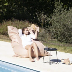 Pouf Géant Extérieur Flottant Colorfun - Sahara -Raviday Piscine sahara 1